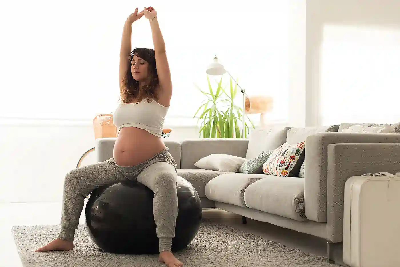 How to Support Your Core Safely During Pregnancy Horley